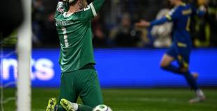 Донарума със сълзи след провала: Италия пропуска трето поредно световно първенство