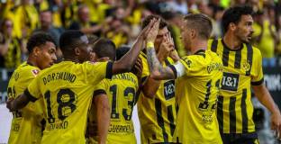 Скромно, но от сърце - Дортмунд стартира с победа в шампионата (видео)