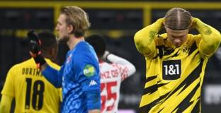Дортмунд с нова грешна стъпка в шампионата (видео)