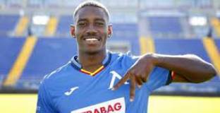 Скаут от Испания гледа играч на Левски вчера