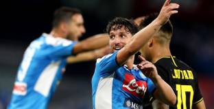 Наполи е на финал за Купата след реми с Интер