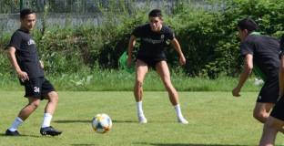 Локо Пловдив загря за Лудогорец с реми срещу македонци