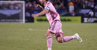 Дубъл на Меси помогна на Интер да се класира за ½-финалите на ШЛ