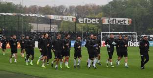 Сто човека изгледаха победата на Локомотив Пловдив над Септември 