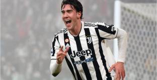 Влахович няма да напуска Ювентус