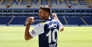  Тадич стана играч на Фенербахче 