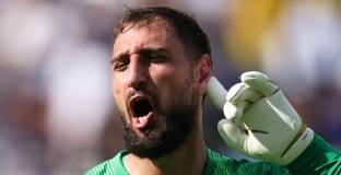 Донарума бе обявен за най-добър вратар на 2025 г.