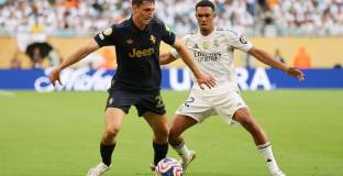 Джерард: Нямаше да премина в Реал Мадрид като Александър-Арнолд 