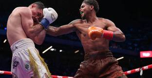 Стивънсън нанесе първа загуба на Сепеда