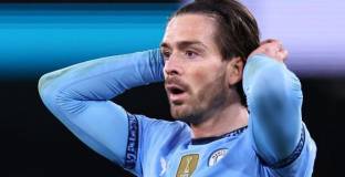 Фен на Ман Юнайтед ударил Грилиш в лицето