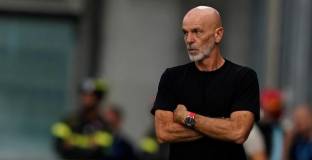 Милан готви нов договор за Пиоли 