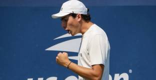 Иван Иванов спечели юношеския US Open в български финал