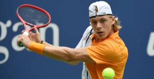  Шаповалов: Отношението на съдиите към Надал е специално 