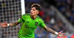 Гарначо праща Юнайтед на четвърт-финал