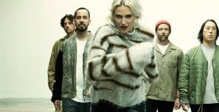 Linkin Park с шоу по време на финала в Шампионска лига