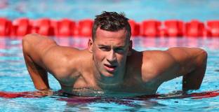 Украинецът Романчук защити титлата си 