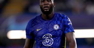 Шерууд: Лукаку се губи в големите мачове