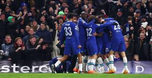 Челси обърна Борусия у дома