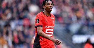 Лоши новини за Ливърпул: новото попълнение Жереми Жаке ще бъде оперирано