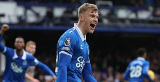 Коул смята, че Ман Юнайтед трябва да плати 70 млн. за Брантуейт