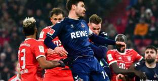 Късен гол спаси точката за Байерн