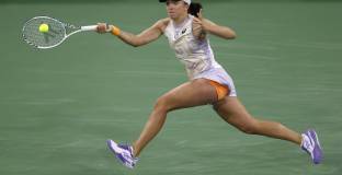 Швьонтек без проблеми в първия кръг на „Уимбълдън”