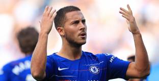 Азар с хетрик в обрата над Кардиф