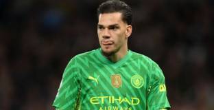 Гуардиола иска Едерсон да остане