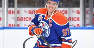 Ойлърс поведе срещу Старс