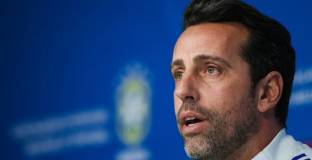 Еду ще стане технически директор на Арсенал