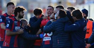 Кротоне - Специя 4:1 