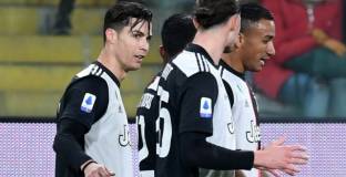 Роналдо прати Ювентус на първо място