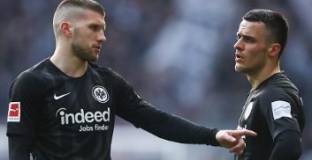 Айнтрахт - Аугсбург 1:3