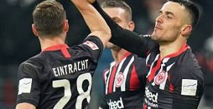 Айнтрахт - Аугсбург 5:0 