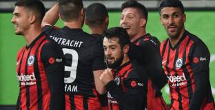 Айнтрахт - Шалке 04 3:1 