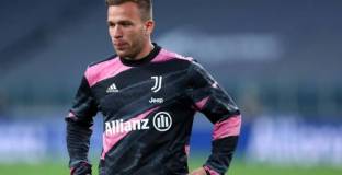 Ювентус предложи Артур на Арсенал