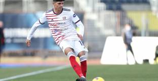   Интер нае защитник на Каляри