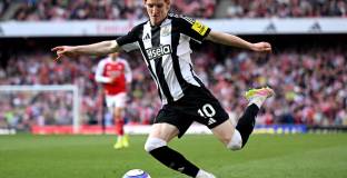 Гордън подобри три рекорда на Нюкасъл Юнайтед 