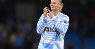 Холанд: Ман Сити е специален екип 