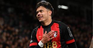 Отмениха червения картон на Еванилсон