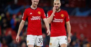 Еванс: За мен е чест да играя за Ман Юнайтед 