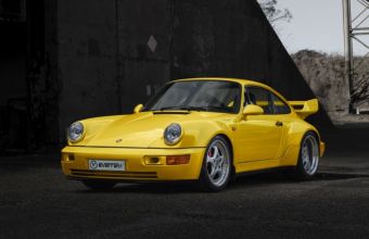 Тунинг ателието Everrati, специализирано в реставрирането на ретро автомобили, показа новия си проект - Everrati RSR, който е Porsche 964 RSR 3.8 от 1993 г. с електрически двигател.