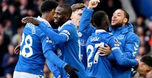 Евертън - Брентфорд 1:0 