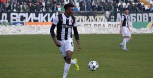 Футболист на Локо Пловдив повикан в националния отбор на Нигерия