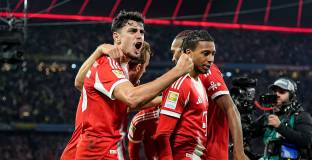 Байерн с триумф в Der Klassiker (видео)