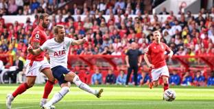 Тотнъм с нова победа стои под върха