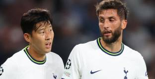 ФА обвини Бетанкур за расизъм срещу Сон