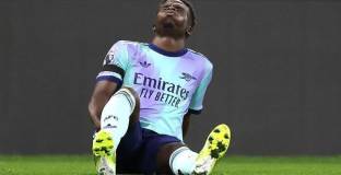 Арсенал загуби Сака за повече от два месеца 