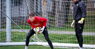 Вратарят на ЦСКА се сгоди