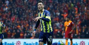 Йозил може да купи турски клуб